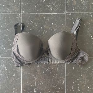 Black Lace Victoria’s Secret Bra 34B